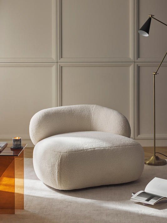 Albina Lounge Chair in Teddy Fur