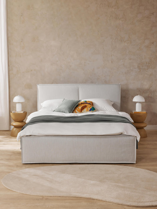 Dreava Upholstered Bed with Storage