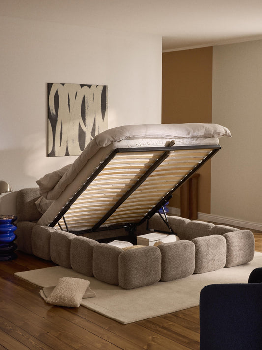 Taylora Upholstered Bed in Teddy Bouclé with Storage