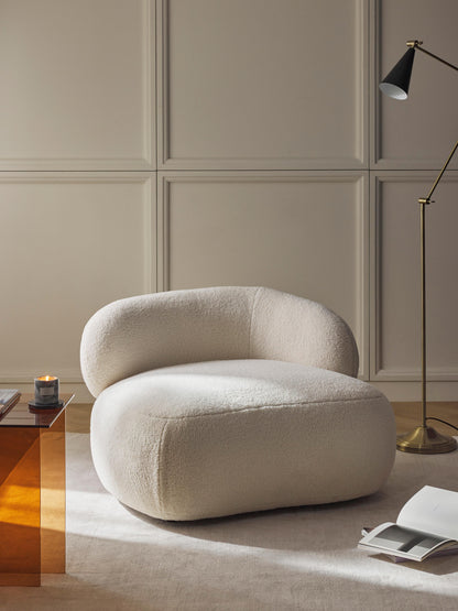 Albina Lounge Chair in Teddy Fur