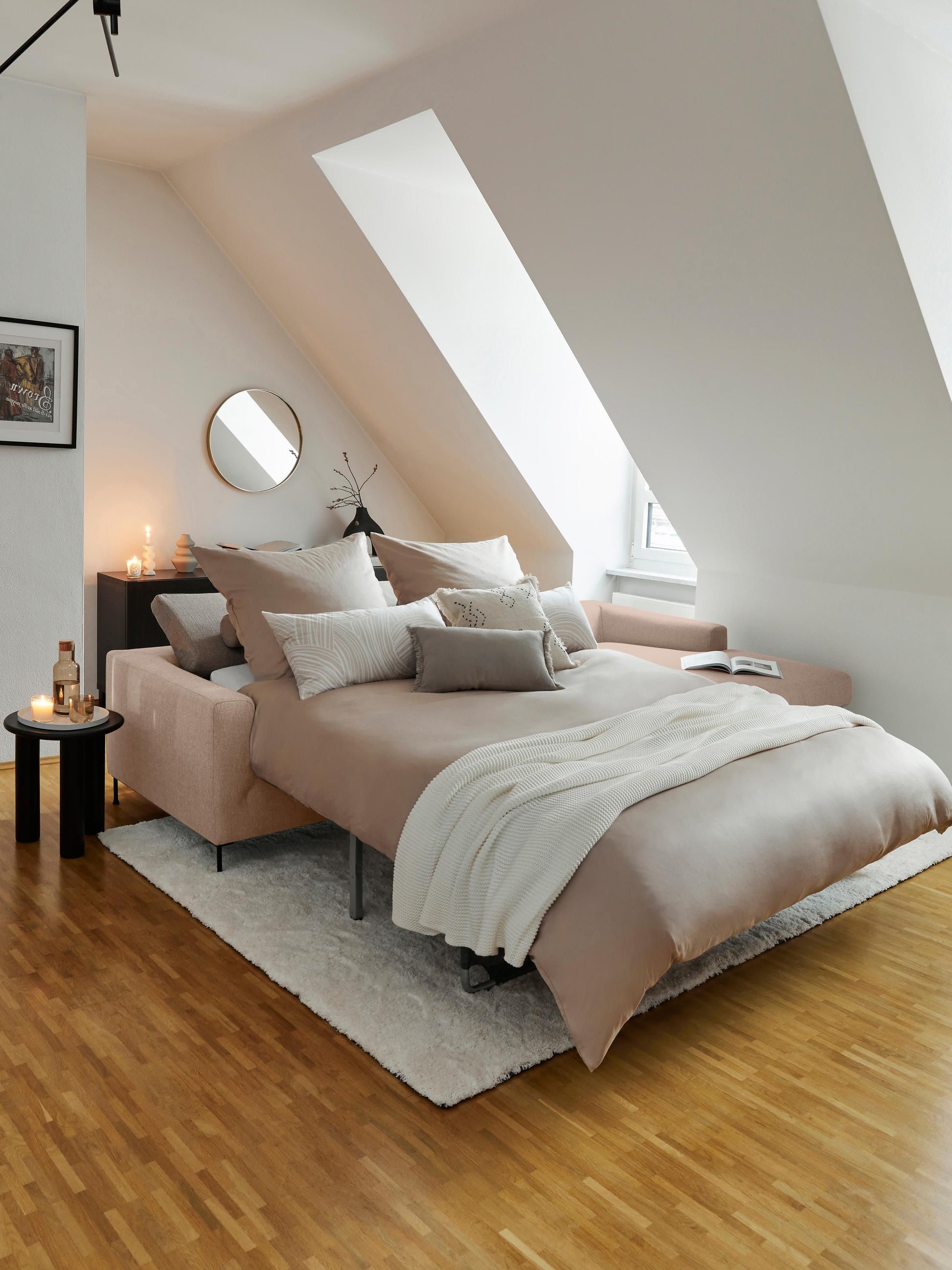 Cucera Sofa Bed (3-Seater) with Mattress