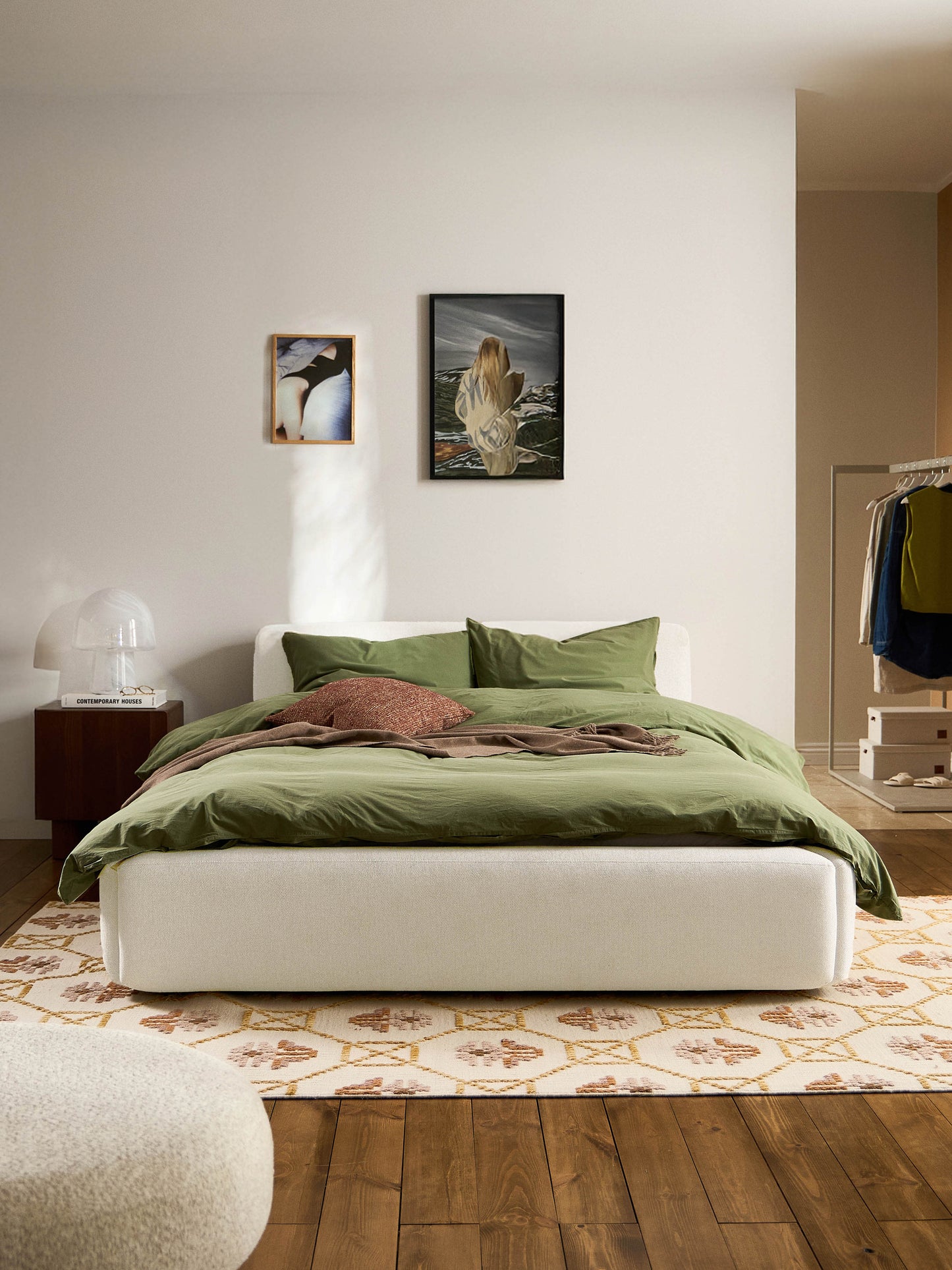 Melina Bed, Upholstered