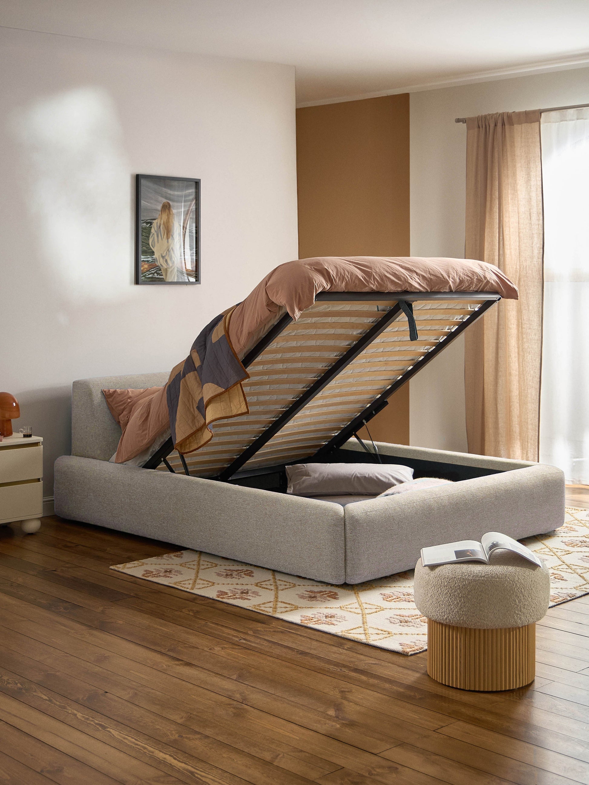 Melina Upholstered Bed with Storage