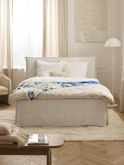 Vionna Box Spring Bed